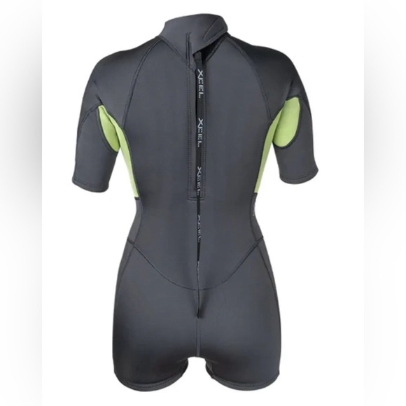 Women's Short Sleeve Back Zip Boy Short Spring Wetsuit 2mm Size - Picture 2 of 4